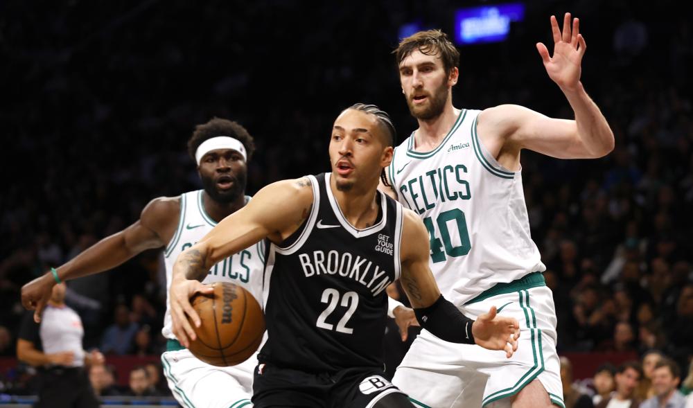 防守反击 防守反击