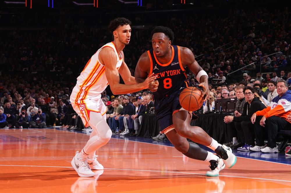 篮在竞争激 篮在竞争激